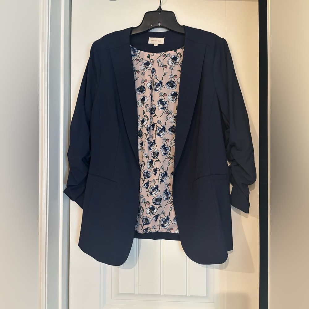 Skies Are Blue Navy Open-Front Blazer with Floral Lining